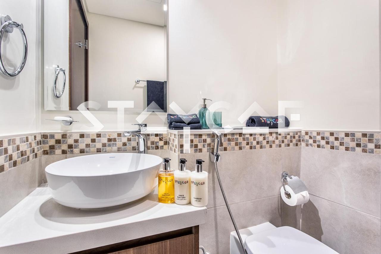 Vera By Damac Elegant Stay Near Downtown, Business Bay - Staycae Dubai Exterior photo